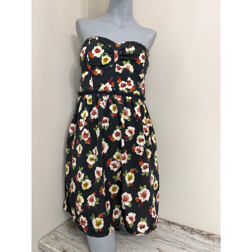 Size S / 8 - Cute American Eagle black floral strapless dress.